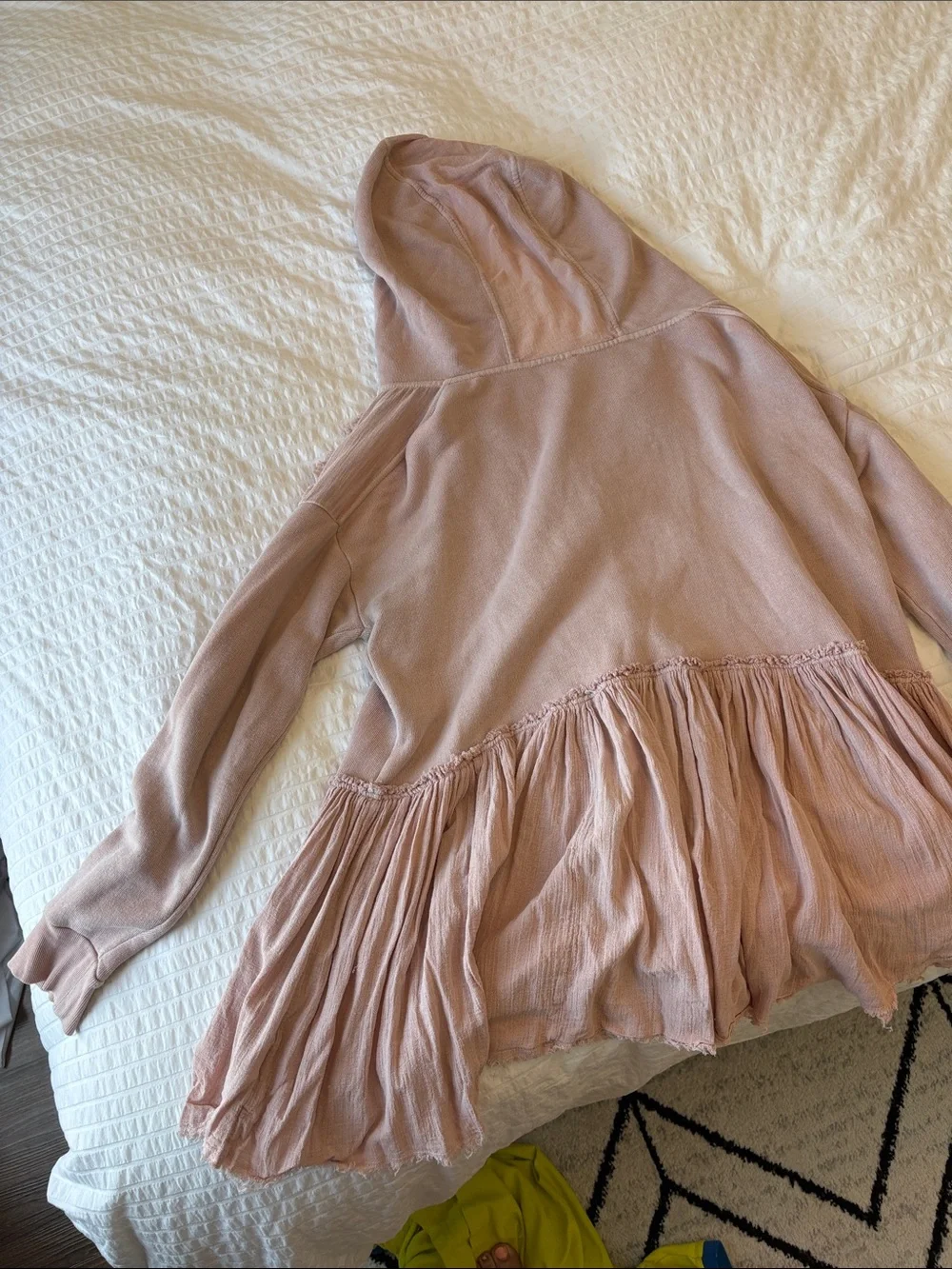 Free People Dusty Rose Hooded Tunic Long Sleeve Shirt with Distressed Seams SZ L - Picture 3 of 4